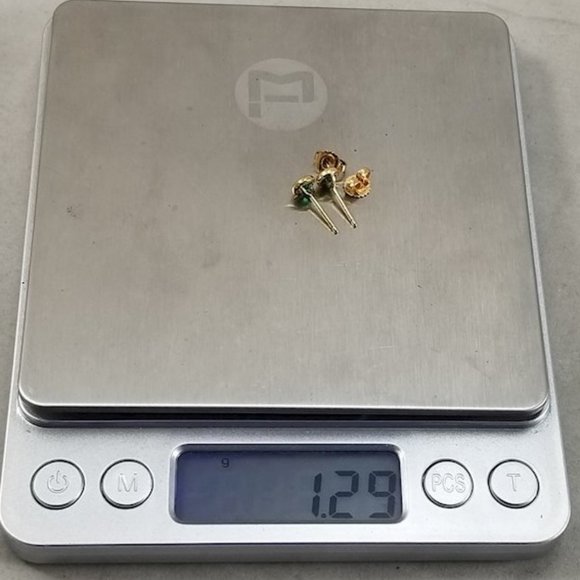 ❌SOLD❌ New TIFFANY & CO. x Elsa Peretti 18k Emerald Studs - Picture 7 of 8